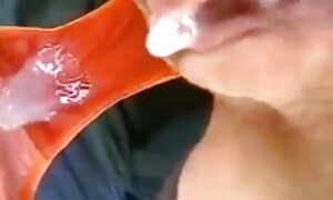 लड़कियों के हिंदी पिक्चर वीडियो सेक्सी एक आदमी सही चाटना