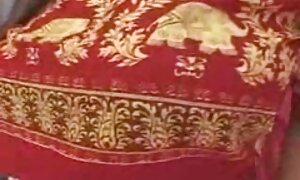 नृत्य वीडियो में सेक्सी पिक्चर मूवी कपड़े उतारना कुत्ती